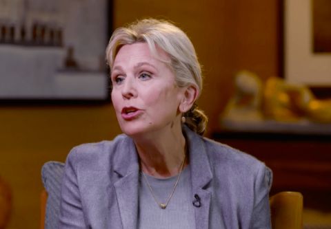 Amy Banes talking in photo